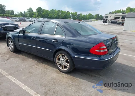 2005 Mercedes-Benz E 500 4Matic z USA, uszkodzony, nr VIN WDBUF83J55X172203